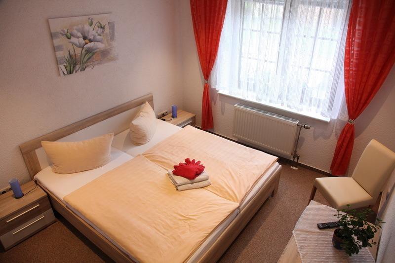 Pension & Gasthof Storchennest Gross Quassow Buitenkant foto