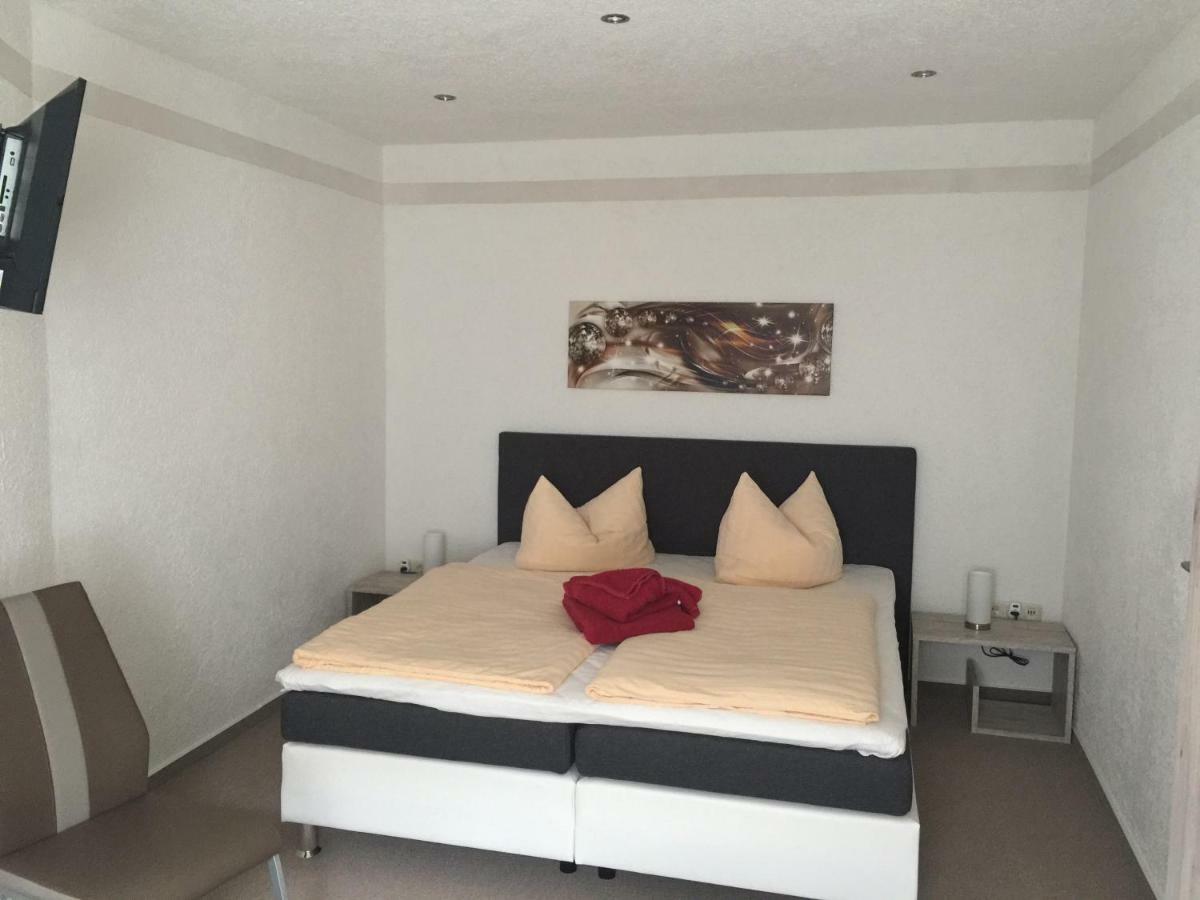 Pension & Gasthof Storchennest Gross Quassow Buitenkant foto